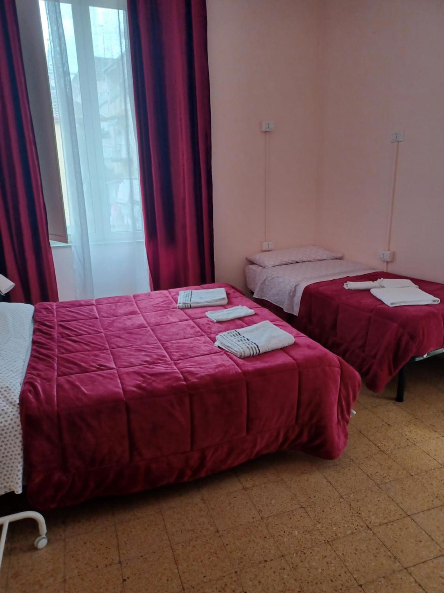 B&B Appartamenti Napoli 외부 사진